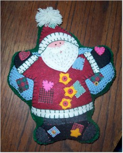 Felt applique Santa Pillow - Click Image to Close